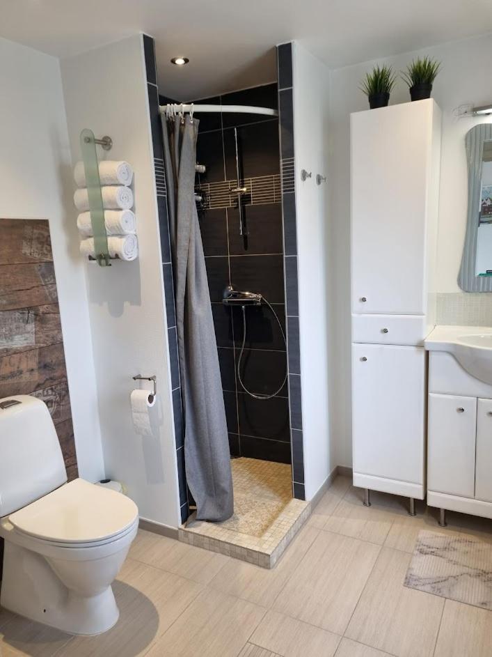 Vestbjerg Apartments Bagian luar foto